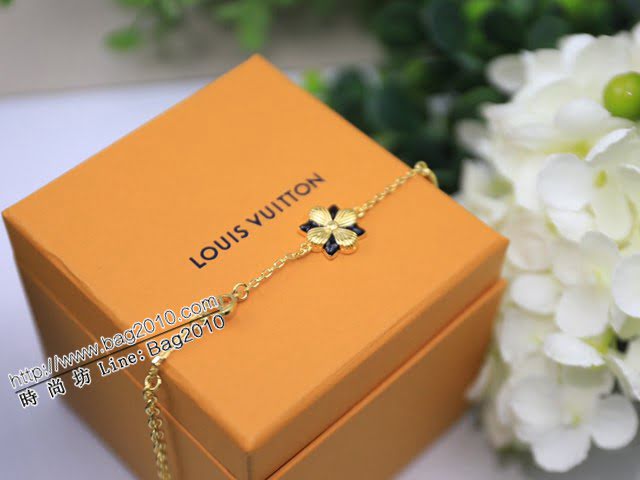Louis Vuitton新款飾品 路易威登四葉草可調節手鏈 LV玫瑰金銀色金色手鏈  zglv2131